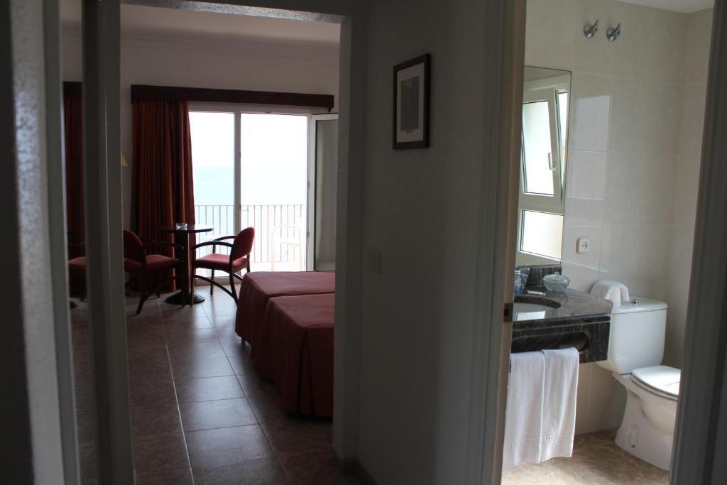 Hotel Rosa Dels Vents Сан Антони де Калоне Стая снимка
